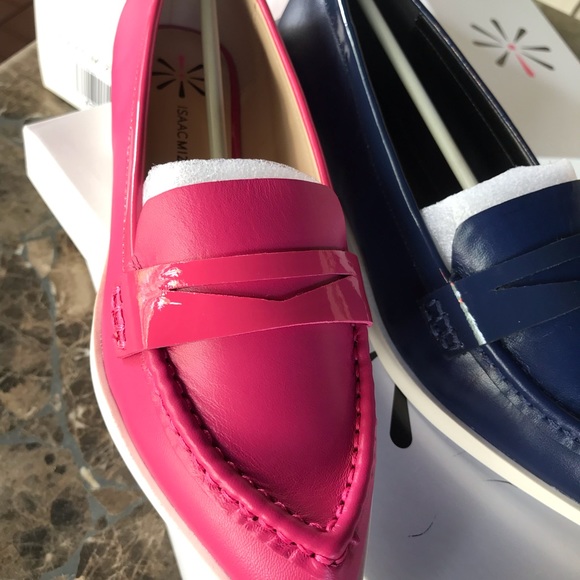 Leather shoes with box ,$15 each .I have just size 7,   7.5,  9 - Picture 2 of 5